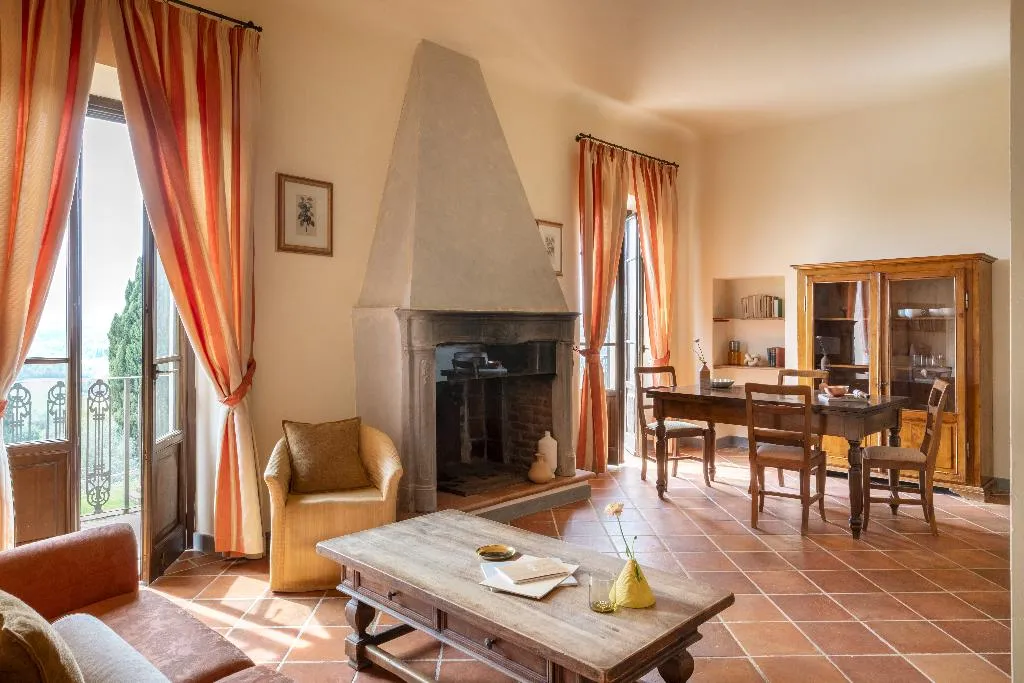 JUNIOR SUITE STANDARD Room, Villa San Filippo, Florence