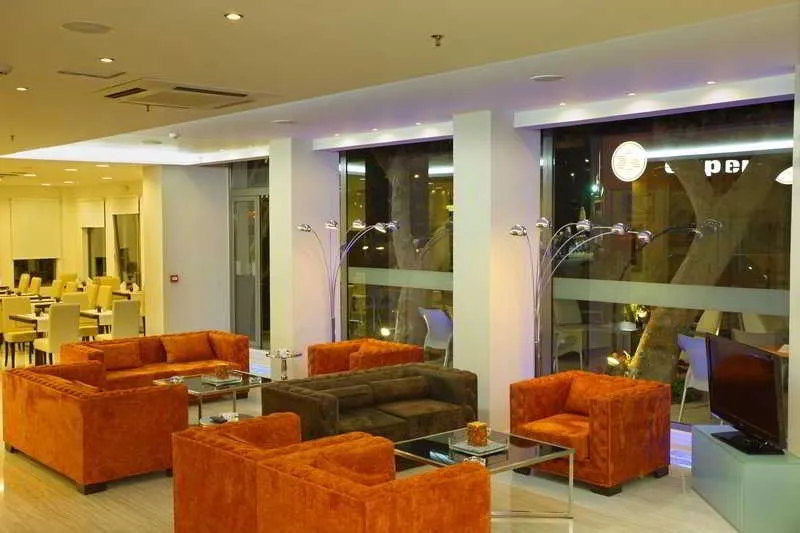 Bar, Olympic Palladium by GHH, Crete