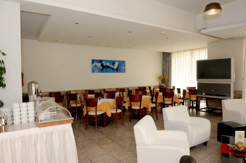 Lobby, Paritsa, Kos