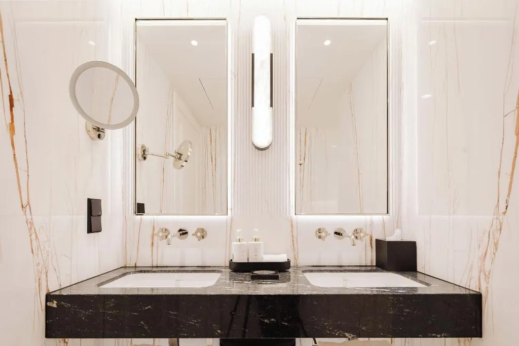 Room, Lisbon Chiado Hotel & Spa, Lisbon
