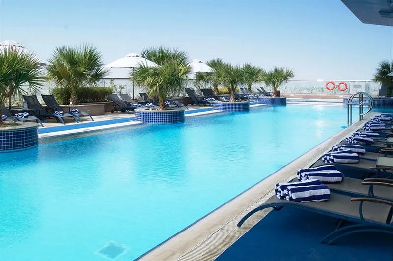 Pool, Al Salam Hotel Suites, Dubai