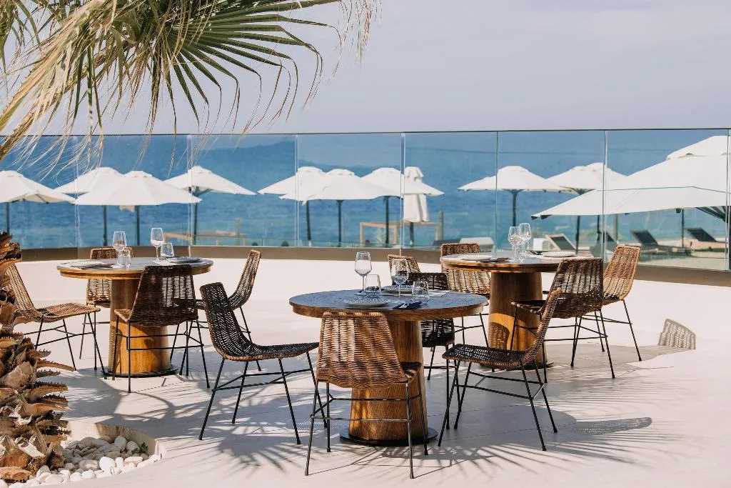 Restaurant, Aulus Chania Resort, Curio Collection by Hilton, Thessaloniki