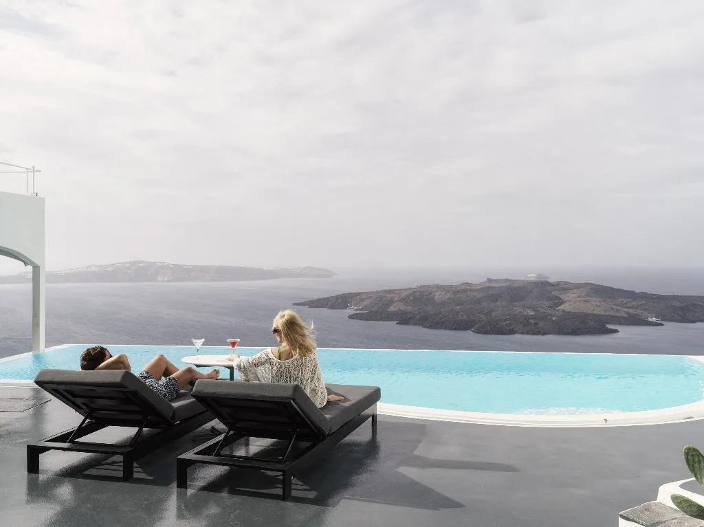 General view, Cosmopolitan Suites, Santorini