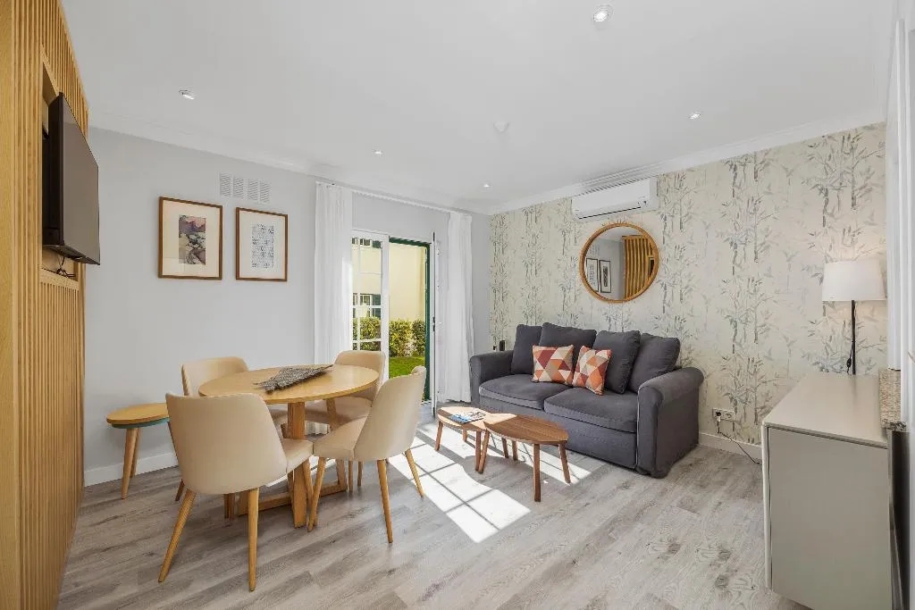 APARTMENT ONE BEDROOM Room, Vale Do Lobo Resort, Algarve