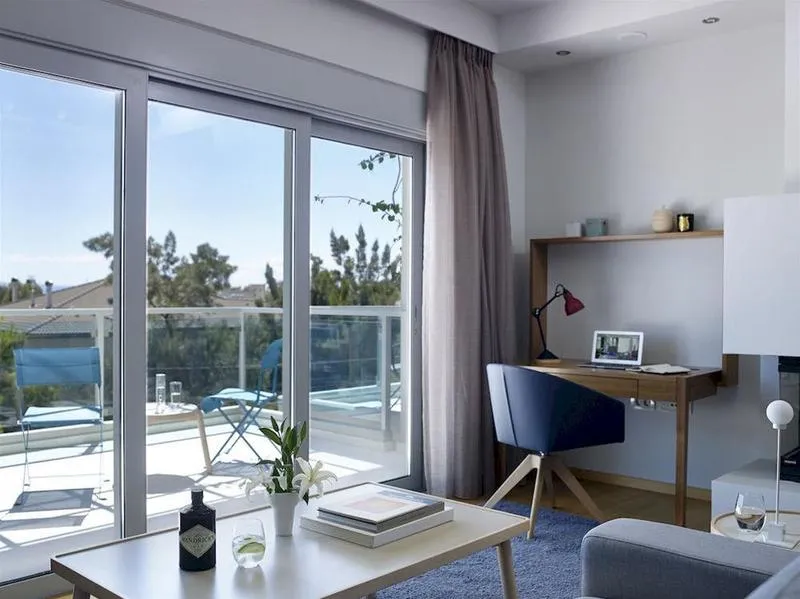 Room, Scale Suites, Athens