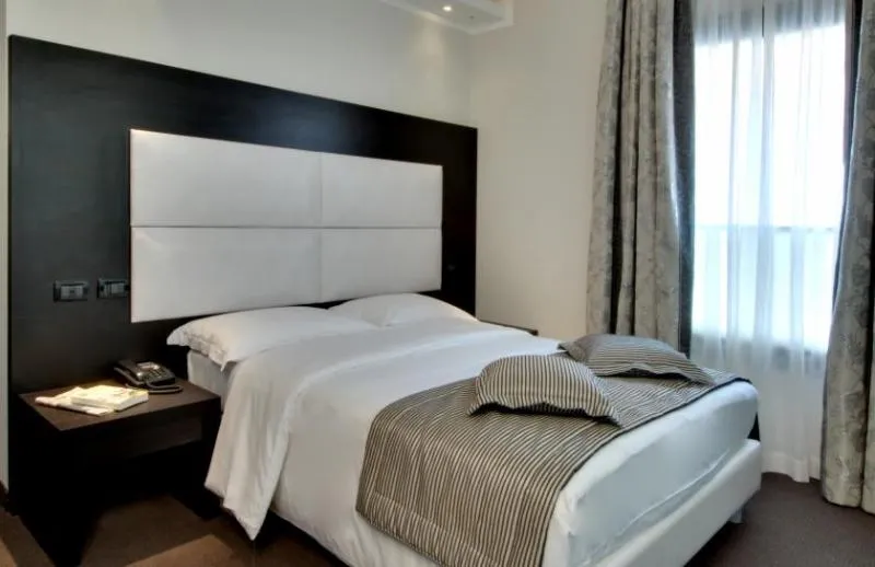 Double or Twin STANDARD Room, Villa Pannonia, Venice