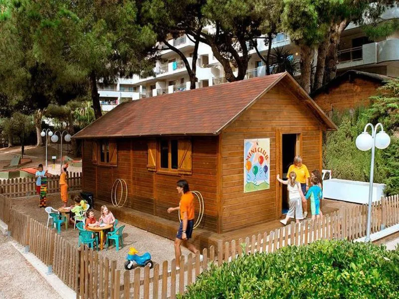 Sports and Entertainment, Golden Port Salou & Spa, Costa Dorada