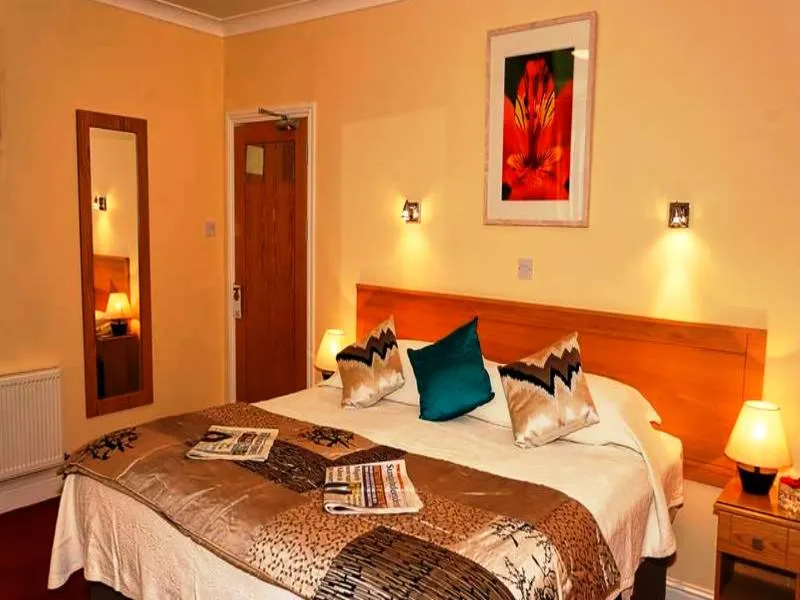 Room, Garnish House, Cork