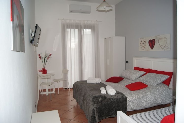 Alma Nua, Palermo