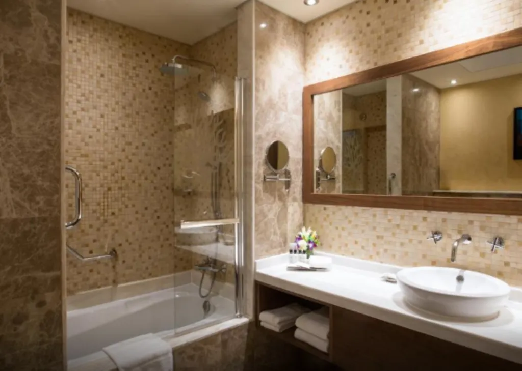 SUITE EXECUTIVE ONE BEDROOM Room, Elite Byblos Hotel EX( Coral Dubai Al Barsha), Dubai