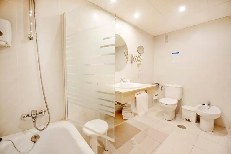 Double or Twin STANDARD Room, Montemar, Costa Blanca