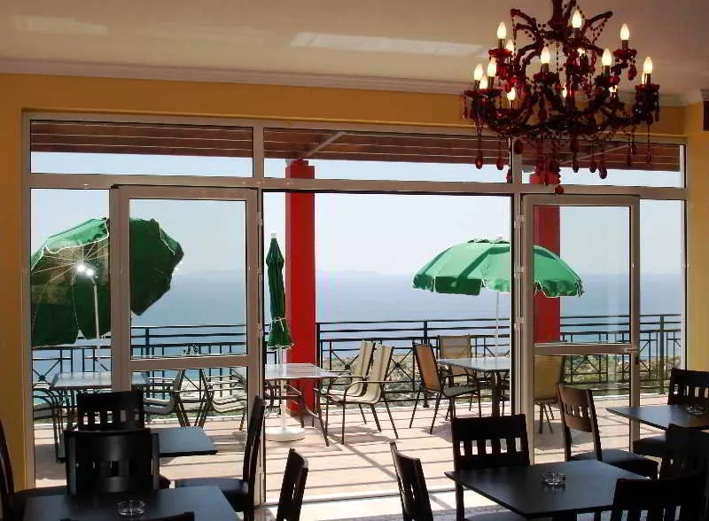 Restaurant, Saint Catherine, Samos