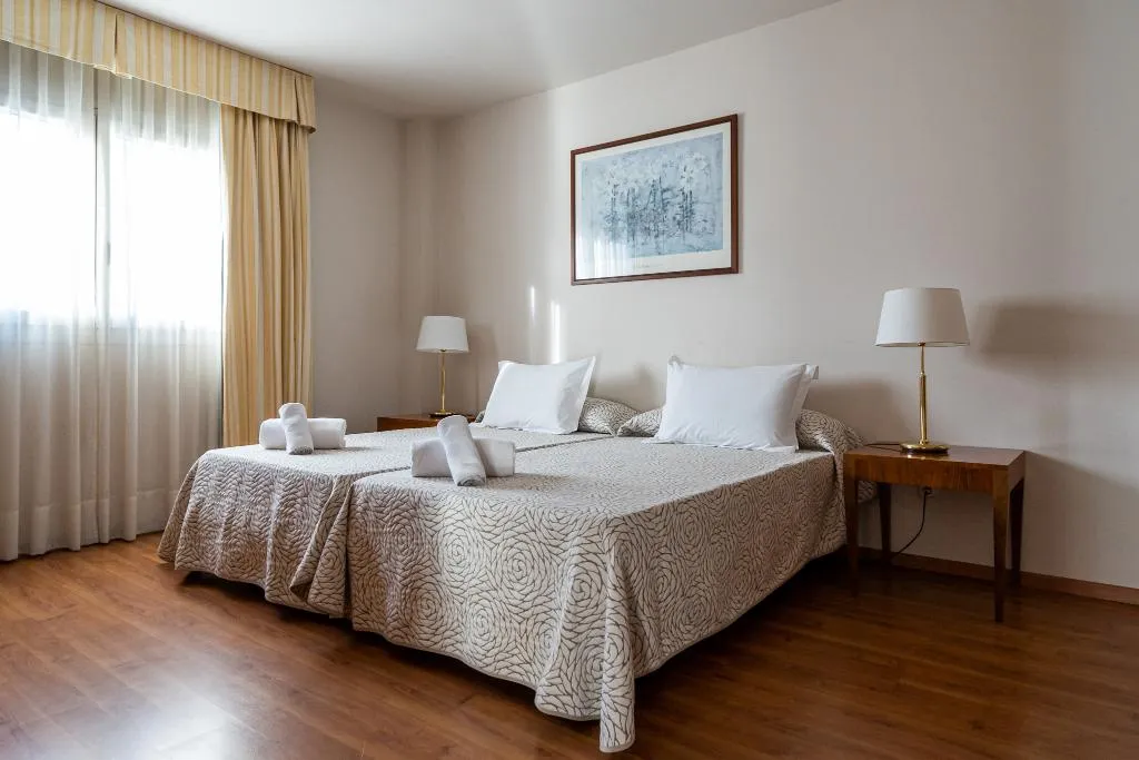 QUADRUPLE STANDARD Room, Sercotel Avenida Almeria, Costa Almeria