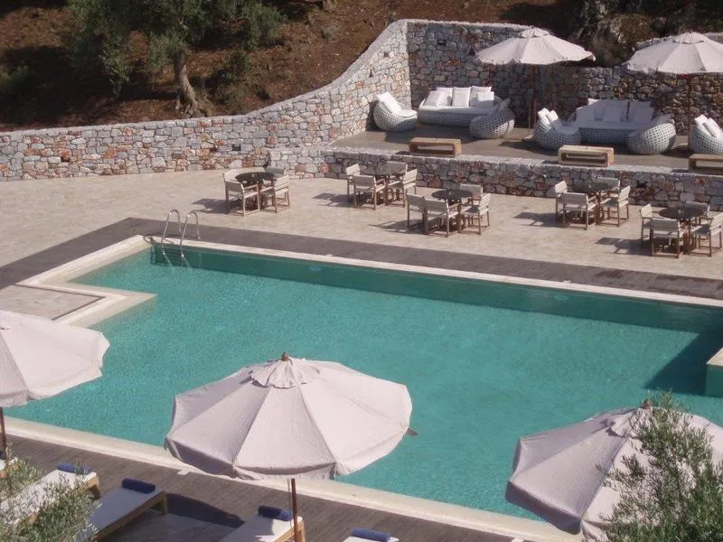 Pool, Belle Helene, Athens