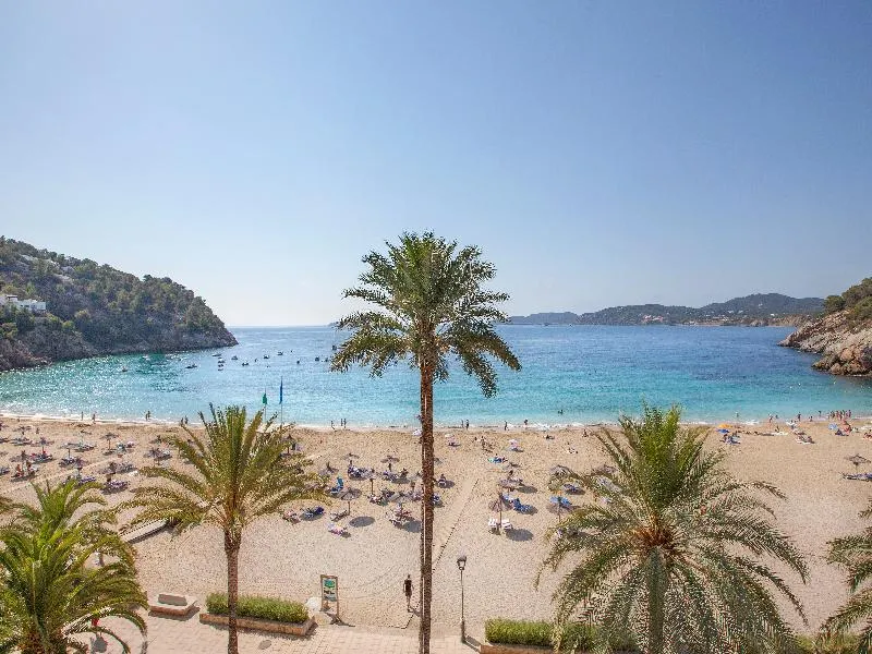 Beach, Grupotel Cala San Vicente, Ibiza