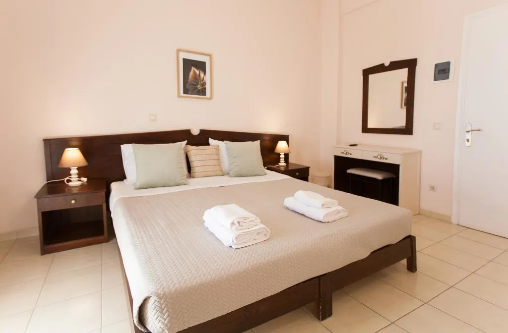 DOUBLE STANDARD Room, Hotel Thetis, Athens
