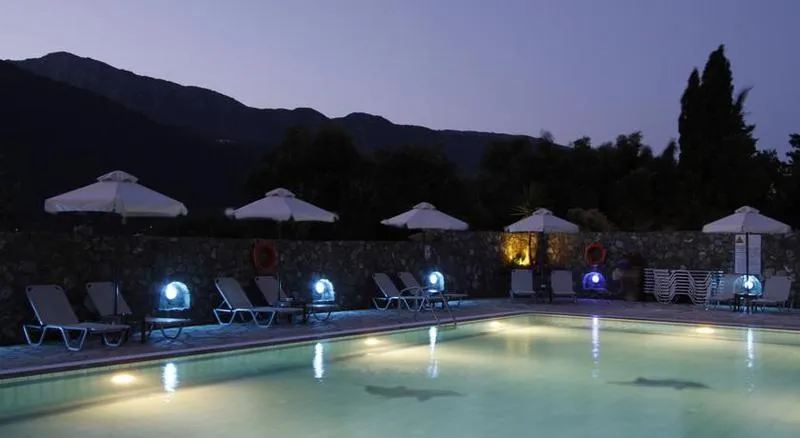 Pool, Jason, Corfu
