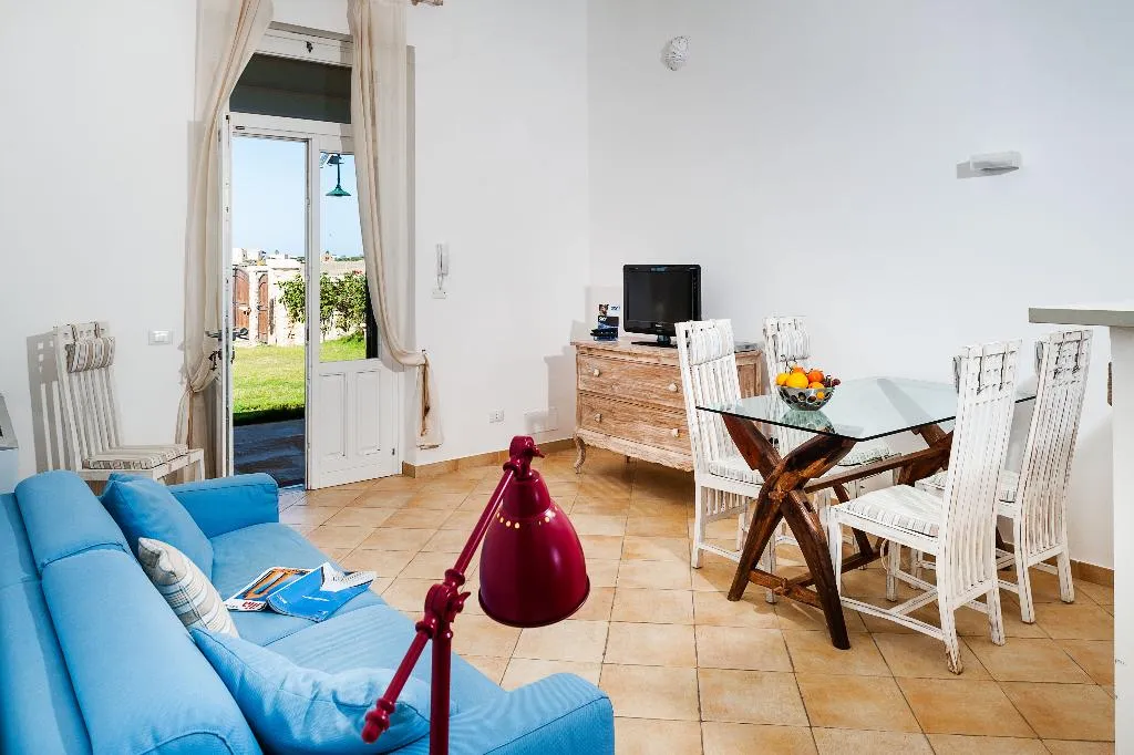APARTMENT SEA VIEW WITH TERRACE Room, Nido del Pellegrino, Trapani