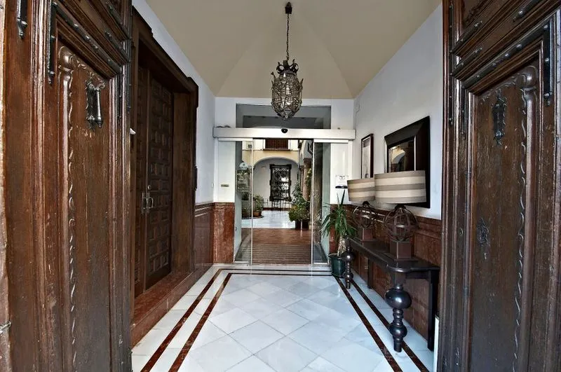 Lobby, Coso Viejo, Andalucia