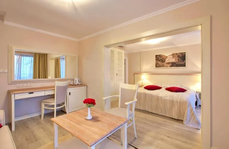 TRIPLE PARK VIEW Room, White Rock Castle Suite Hotel & Spa, Varna