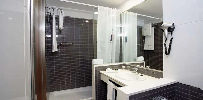 SINGLE SUPERIOR Room, Alexandre Frontair Congress, Barcelona