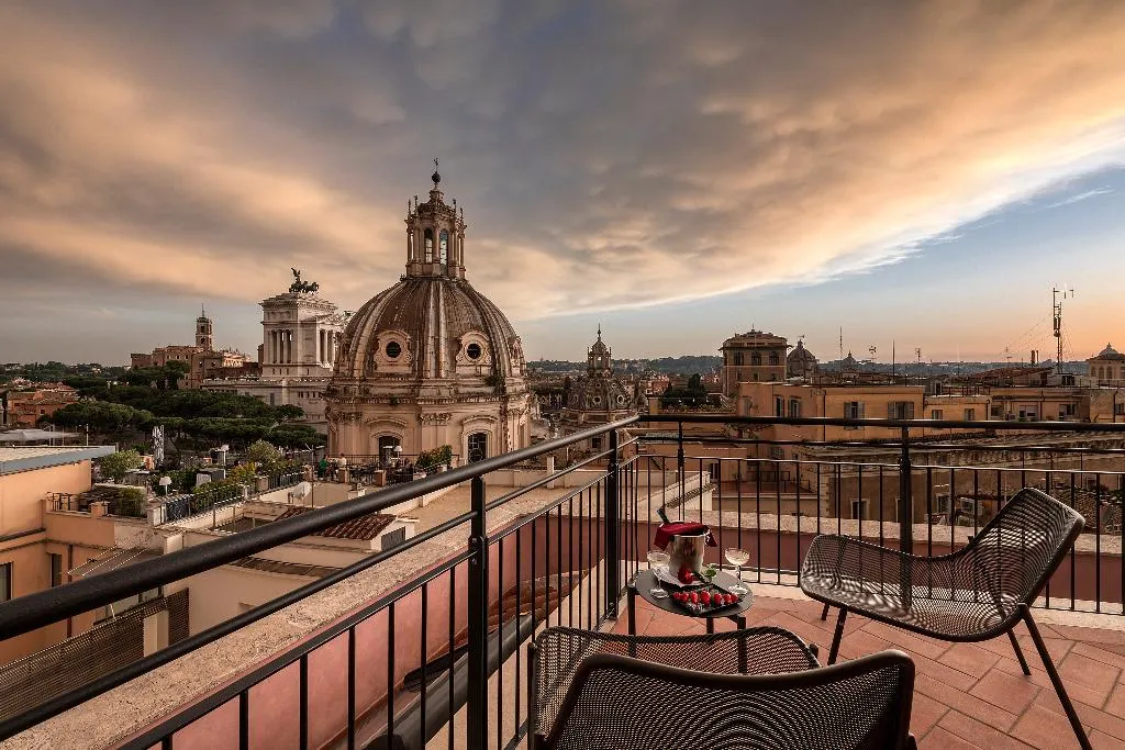 General view, H10 Palazzo Galla, Rome