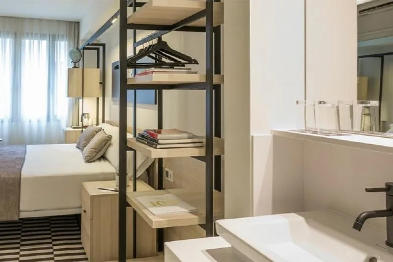 Double or Twin PREMIUM Room, Denit Barcelona, Barcelona