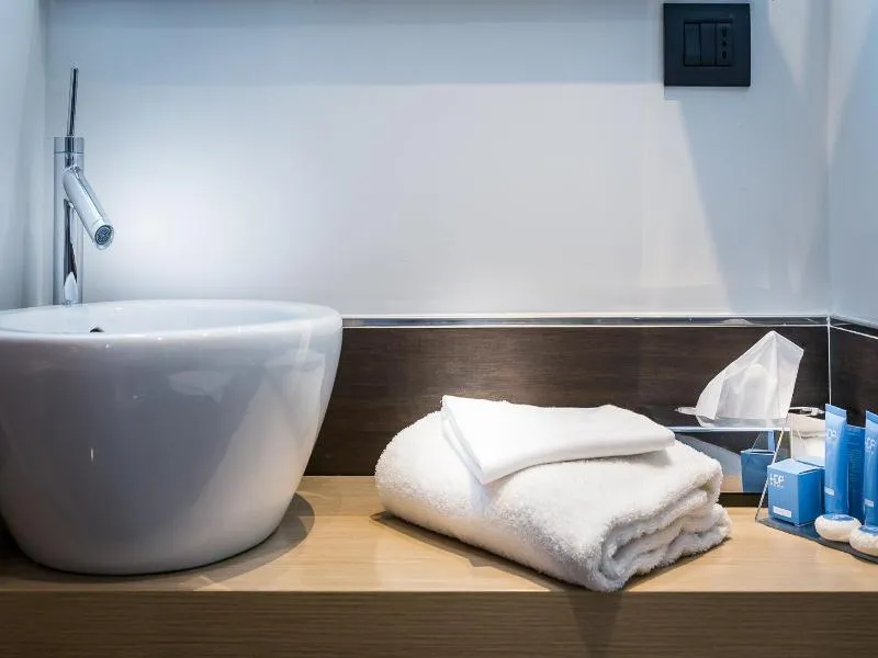 Room, De Petris, Rome