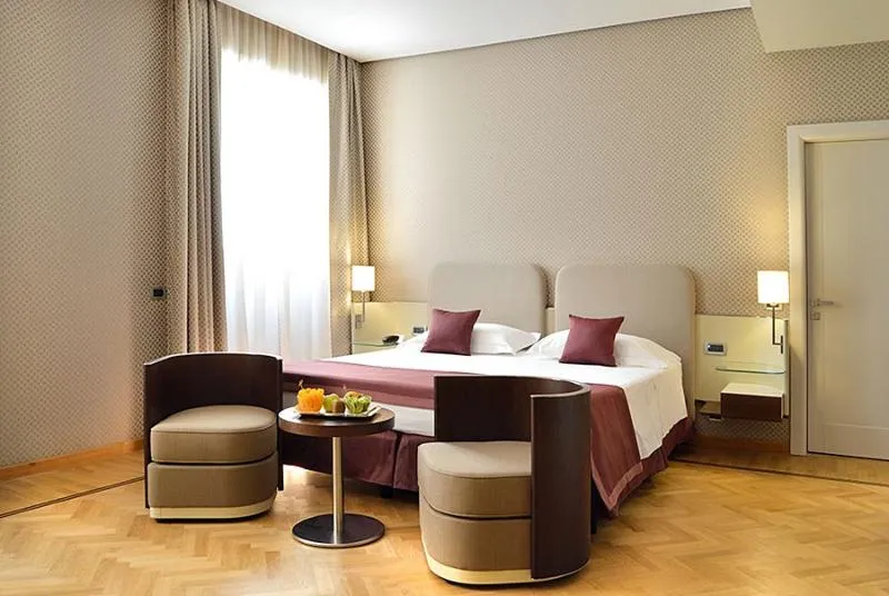 Double or Twin SUPERIOR Room, Palazzo Esedra, Naples