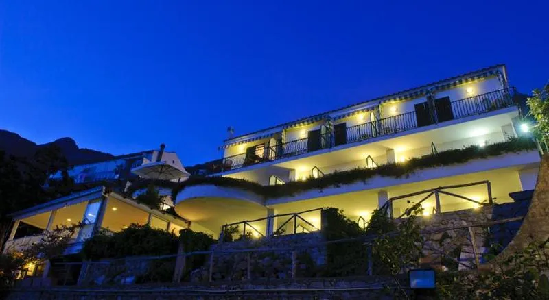 General view, Hotel il Pino, Naples