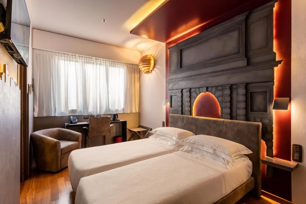DOUBLE SUPERIOR WITH VIEWS Room, Ariston Hotel, Milan