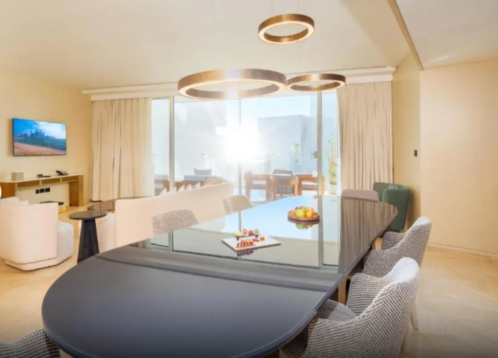 APARTMENT TWO BEDROOMS Room, Five Palm Jumeirah Dubai, Dubai