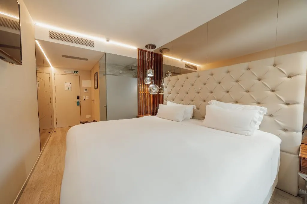 DOUBLE STANDARD Room, ABC Hotel Porto - Boavista, Porto