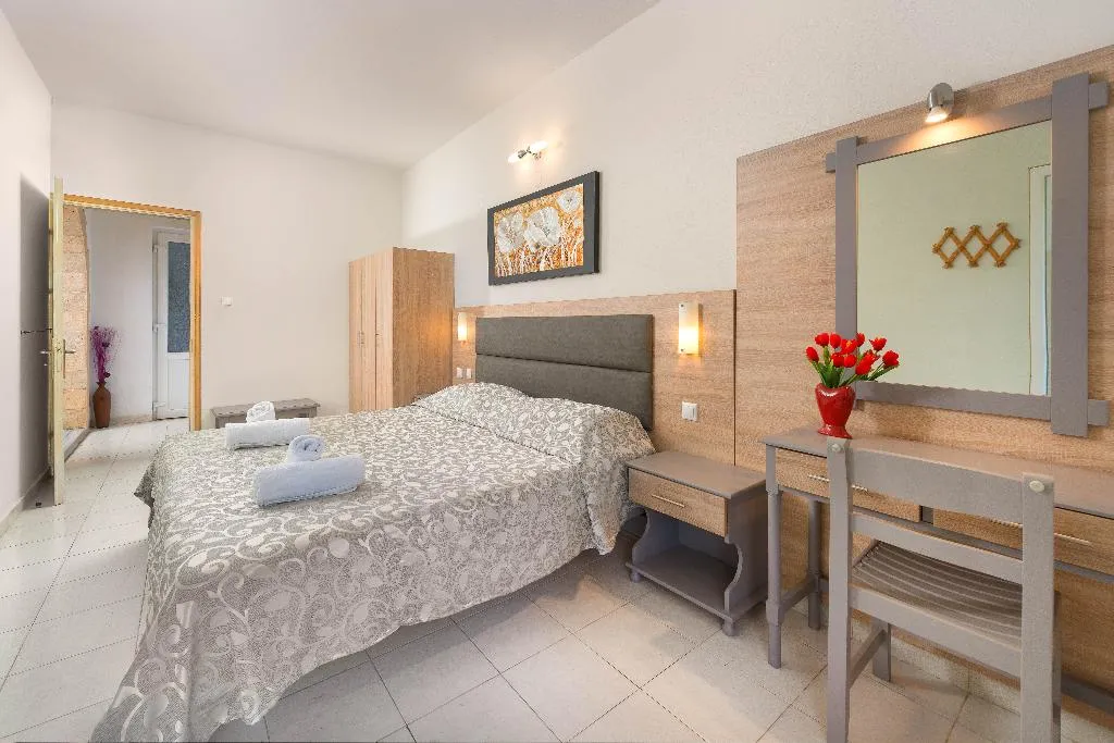 APARTMENT TWO BEDROOMS Room, Melody Studios, Rhodes