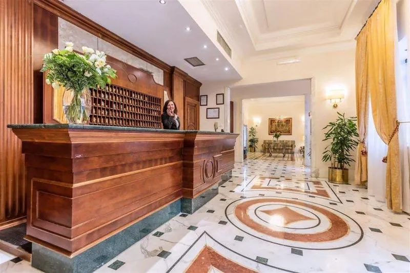 Lobby, Raeli Hotel Noto, Rome