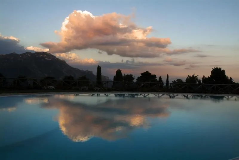 Pool, Villa Cimbrone, Naples