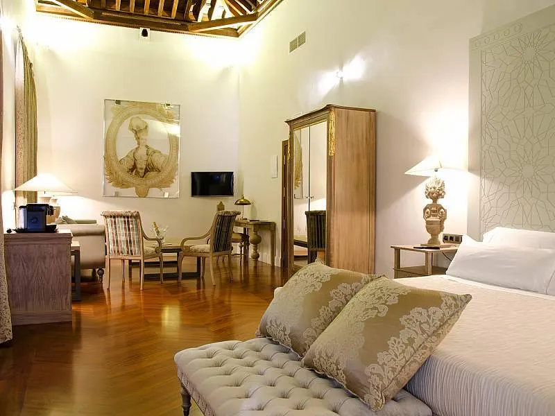 SUITE STANDARD Room, Palacio Pinello, Seville