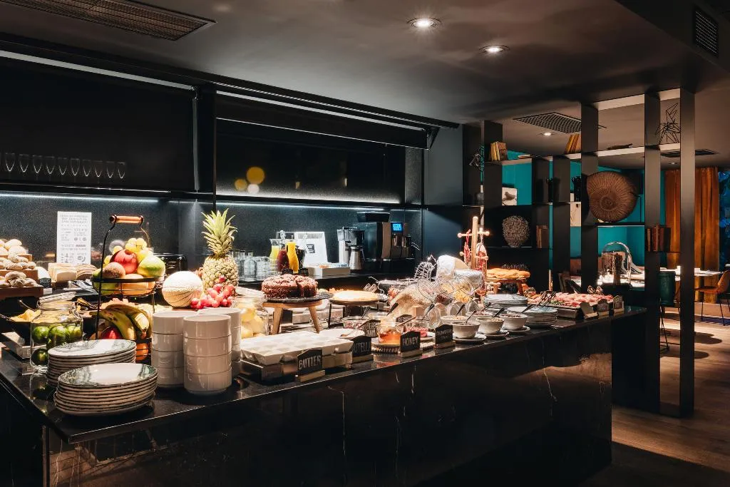 Restaurant, Uma House by Yurbban Trafalgar, Barcelona