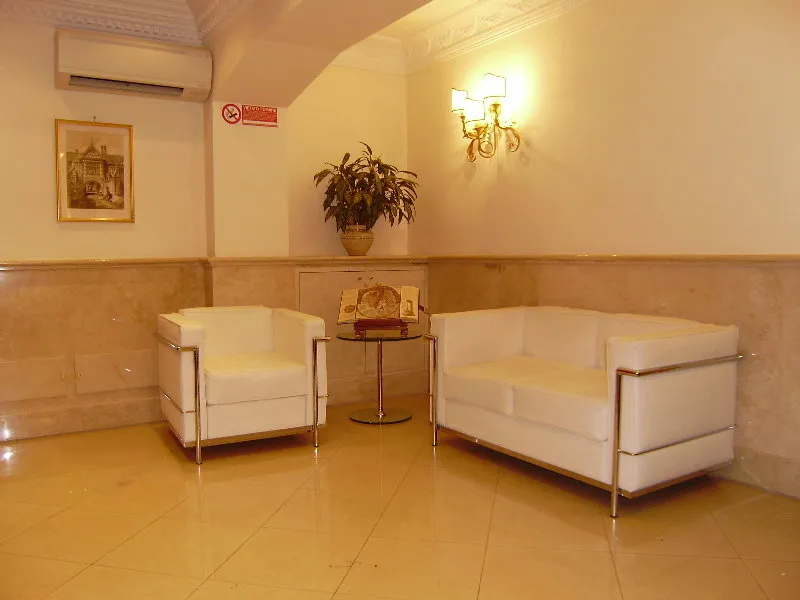 Lobby, Galileo, Rome