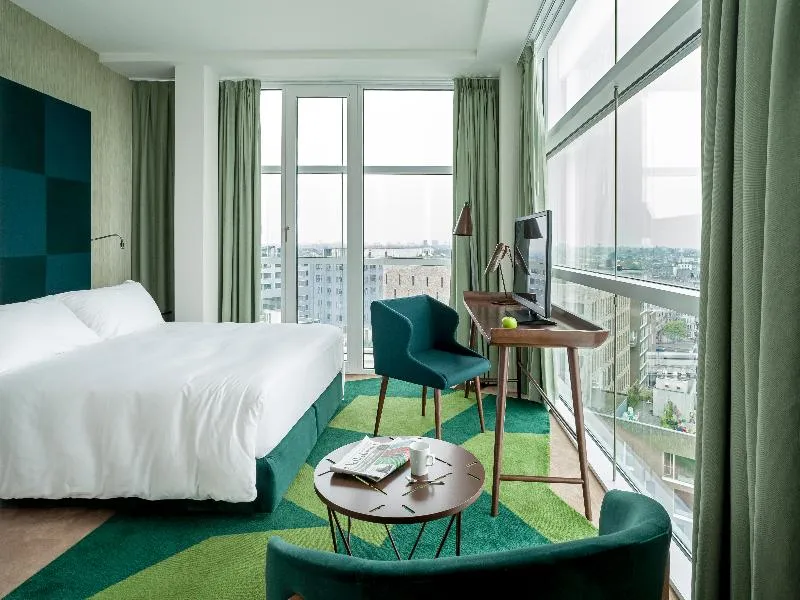 DOUBLE CITY VIEW QUEEN BED Room, Room Mate Aitana, Amsterdam, Amsterdam