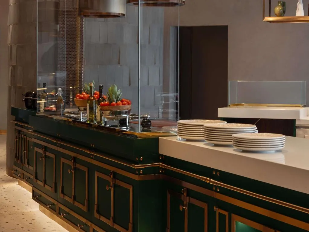 Restaurant, SO/ Uptown Dubai, Dubai