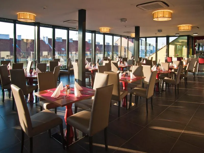 Restaurant, Galileo, Prague