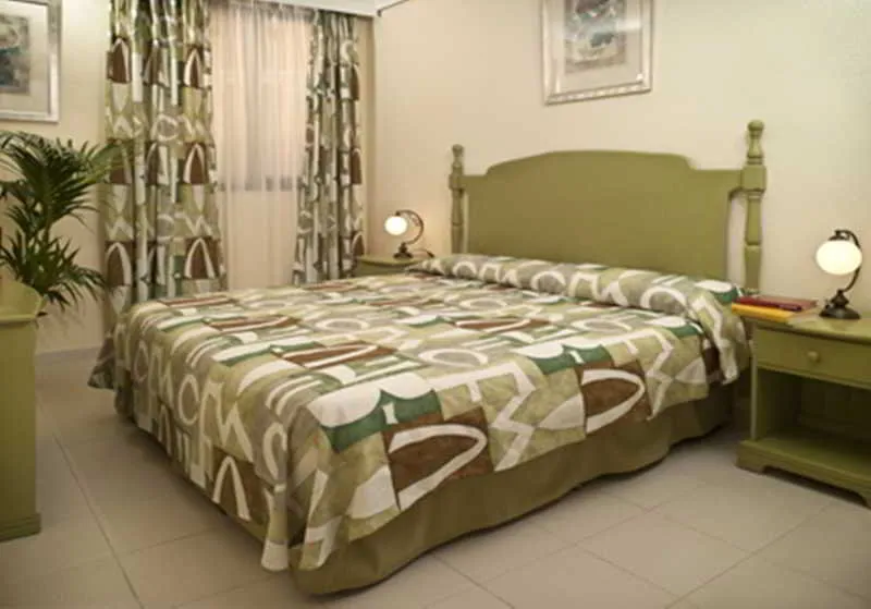 Room, Paradise Court Aparthotel, Tenerife