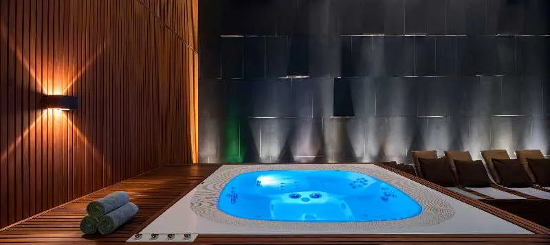 Pool, Bulgari Milan, Milan