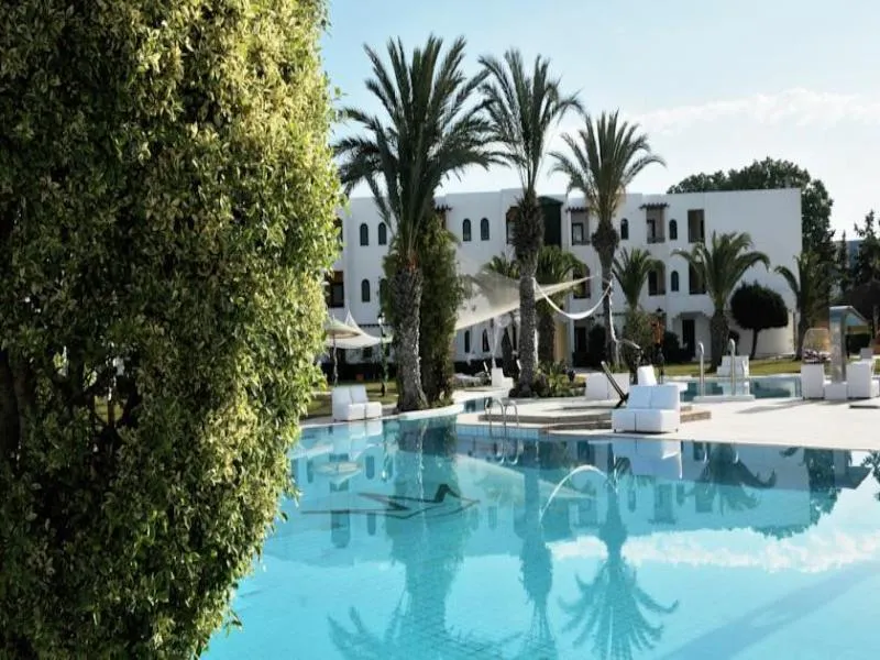 Pool, La Couronne, Tunisia