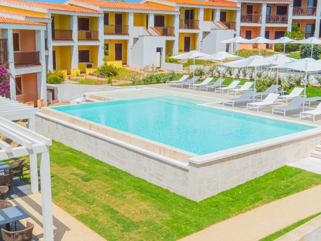 Pool, Hotiday Punta Sardegna, Olbia