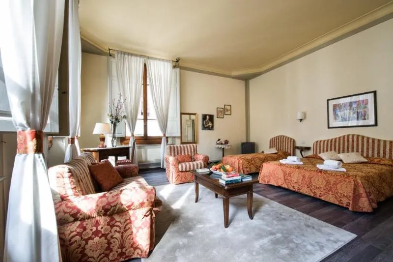 General view, Residenza Castiglioni, Florence