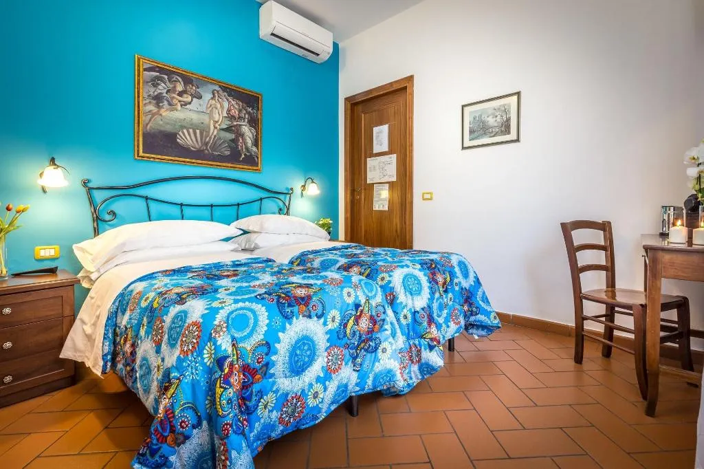 Room, B&B Antiche Armonie, Florence