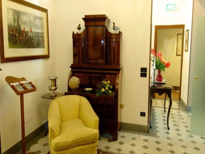 Lobby, Malaspina, Florence