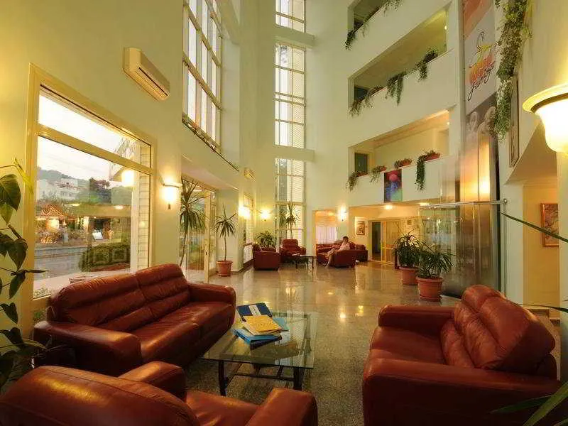 Lobby, Flamingo, Dalaman
